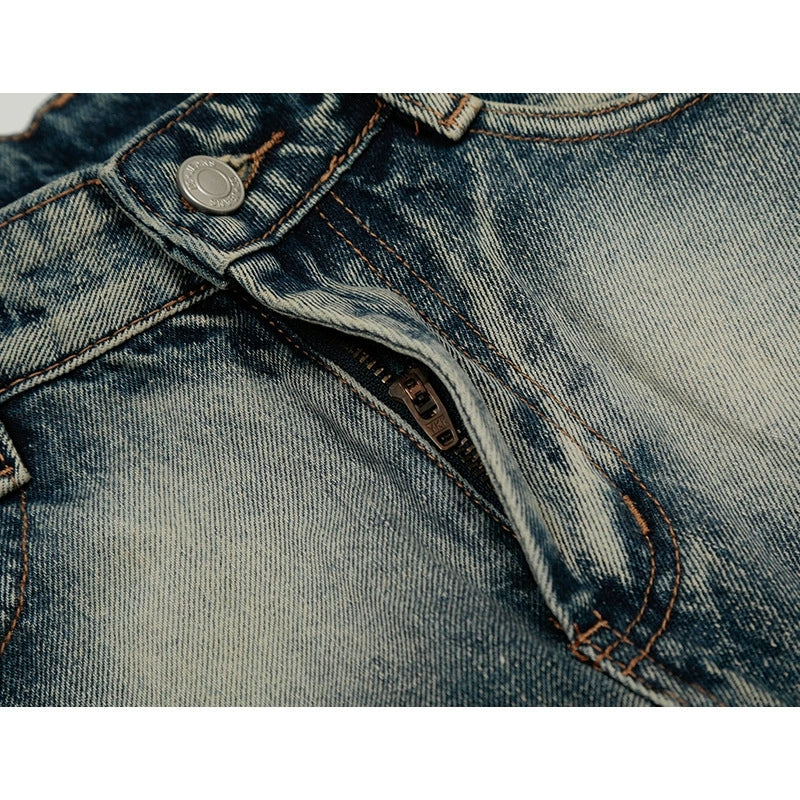 Fashion sports loose shorts